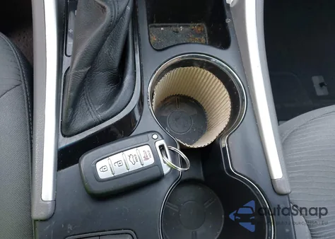 2015 Hyundai Sonata Hybrid from USA, damaged, VIN KMHEC4A42FA134982